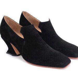 Fluevog Cardinal black suede, size 8